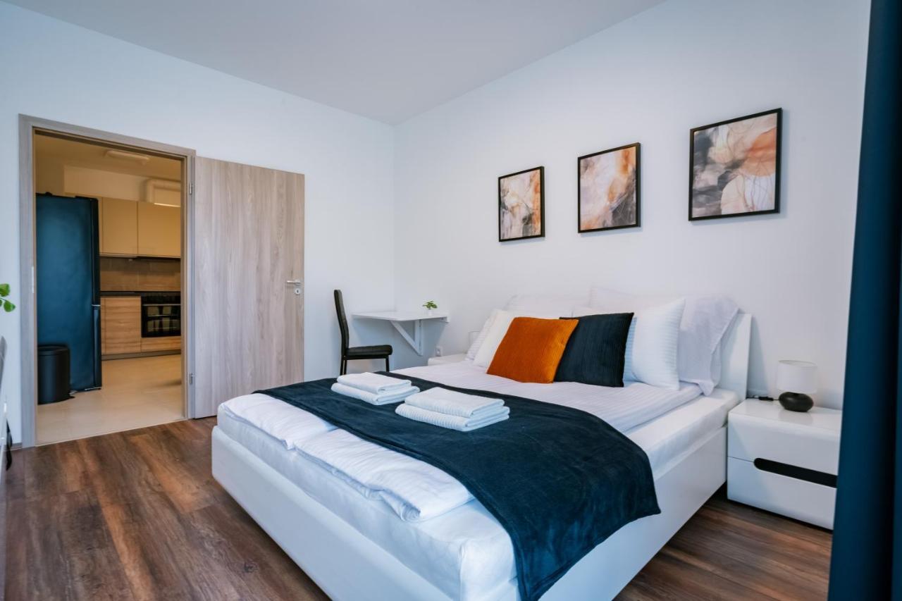 Fox Premium Apartment & Free Private Parking 布达佩斯 外观 照片