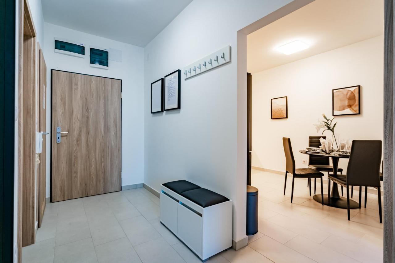 Fox Premium Apartment & Free Private Parking 布达佩斯 外观 照片