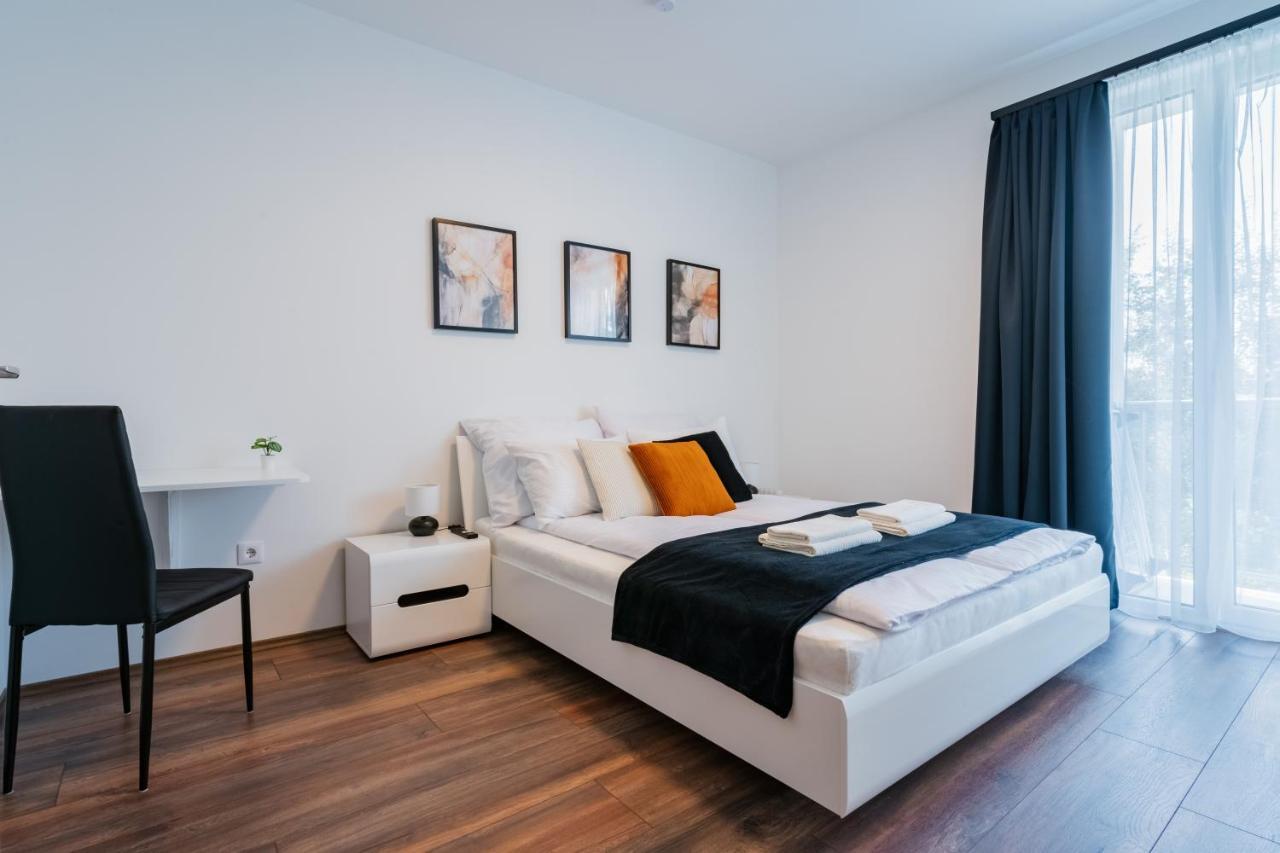 Fox Premium Apartment & Free Private Parking 布达佩斯 外观 照片